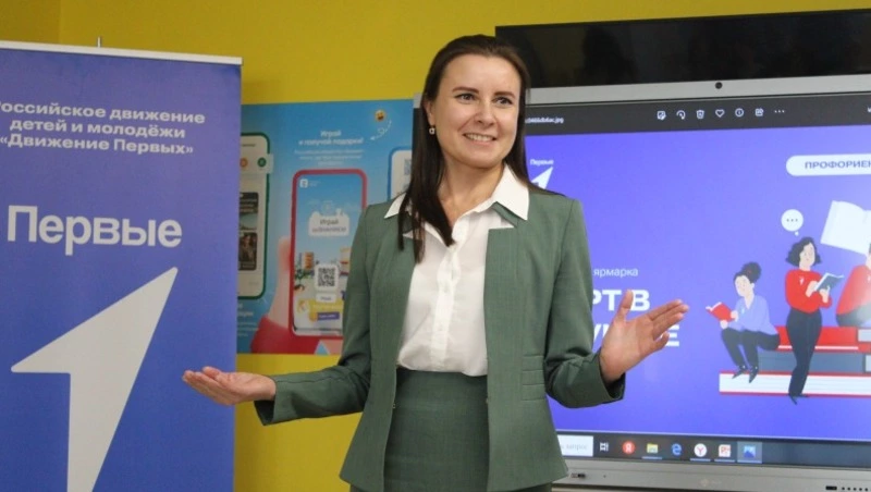 В школе села Раздольное Корсаковского района поговорили о профессиях