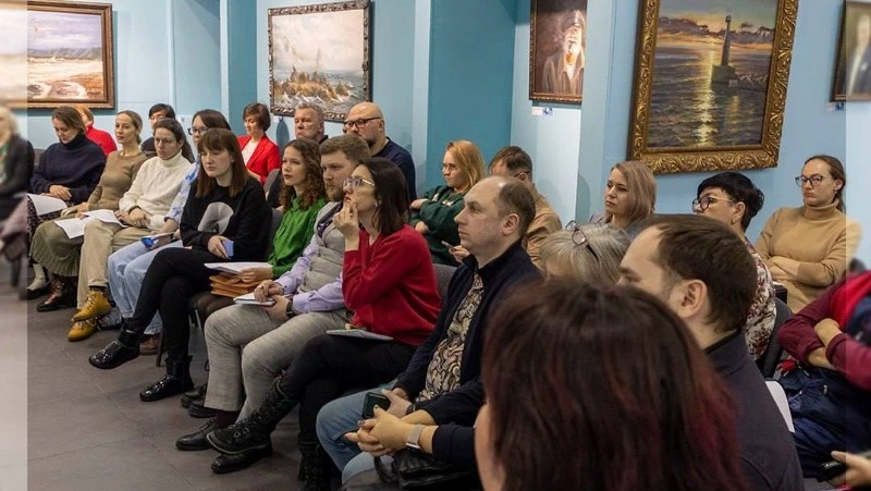 Художникам на Сахалине нашли помещение для выставок и мастерских