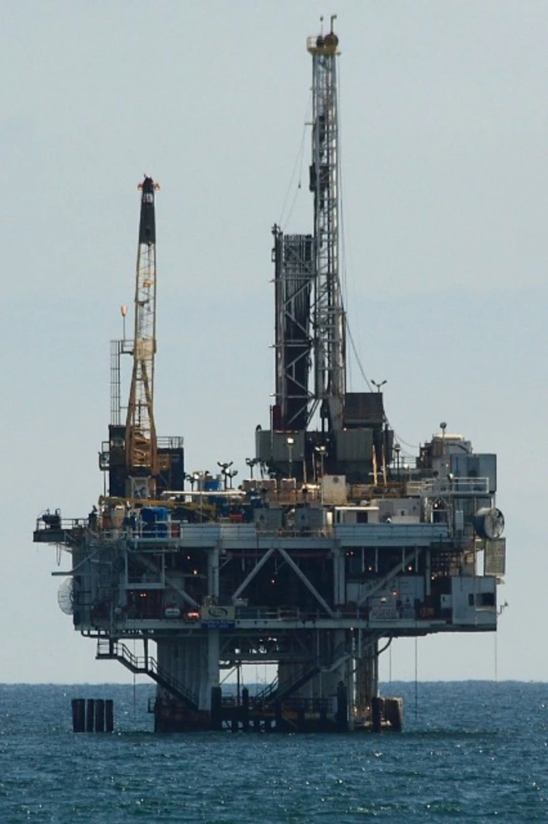 Япония возобновила импорт сахалинской нефти