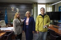 В Корсакове вручили ключи от новых квартир детям-сиротам