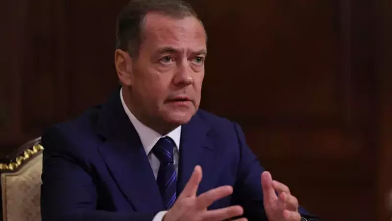 Дмитрий Медведев рассказал о развитии России, роли бизнеса и технологическом суверенитете
