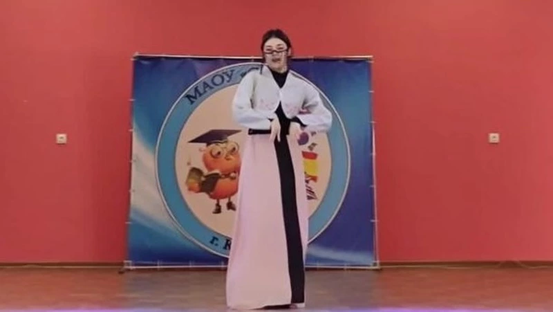 В школе № 2 прошел межнациональный фестиваль 