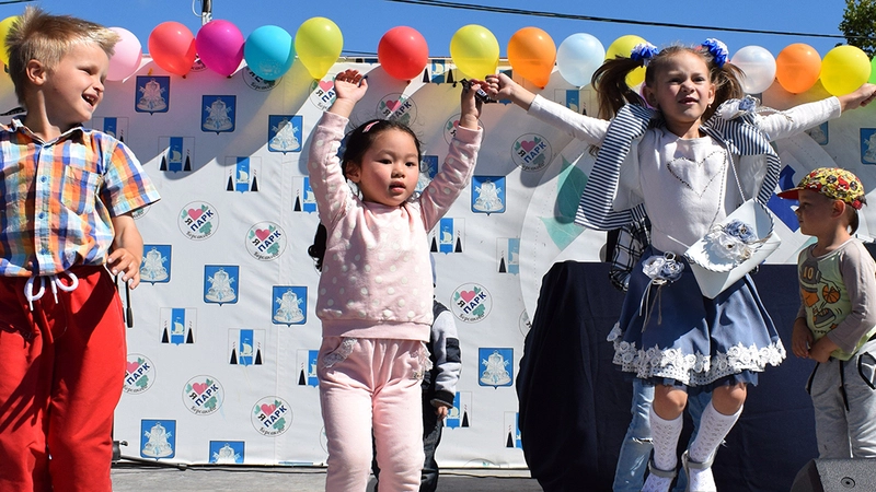 Подарки дарил именинник