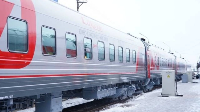 Восемь новых вагонов включат в состав пригородных поездов Корсаков-Южно-Сахалинск