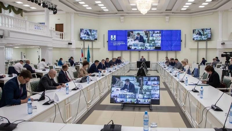Власти Корсаковского района по поручению губернатора оценивают состояние подвалов