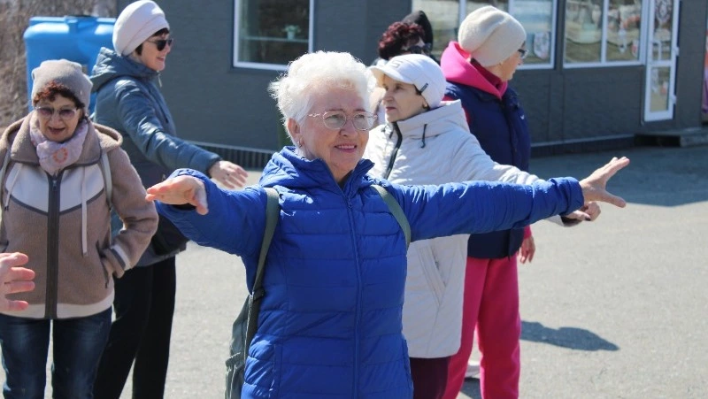 Корсаковцы прошли "10 тысяч шагов к жизни"