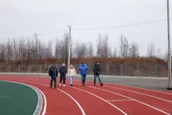 Наталия Куприна проверила качество ремонта на стадионе "Водник"