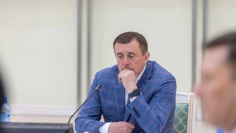 Губернатор Валерий Лимаренко предложил отправлять грузы в Корсаков по Северному морскому пути