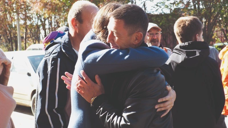 Корсаков провожает своих