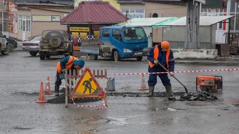 Областные власти в этом году профинансируют ремонт шести улиц в Корсакове