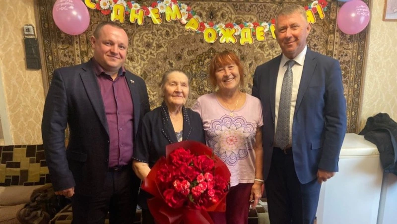 95-летний юбилей отметила жительница села Чапаево Надежда Васильевна Спесивцева