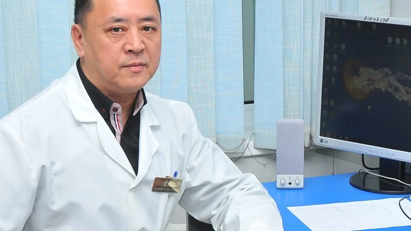 Хирург, человек, гражданин