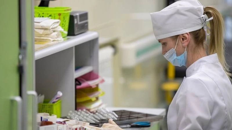 Пациентам с онкологией назначат личных помощников на Сахалине